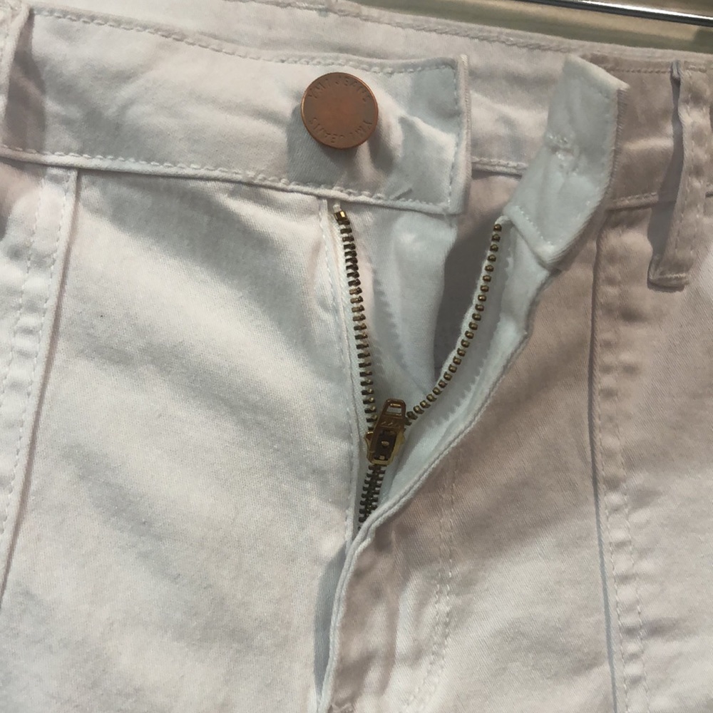 YMI White Cargo Joggers, size 13/31 - Picture 3 of 14